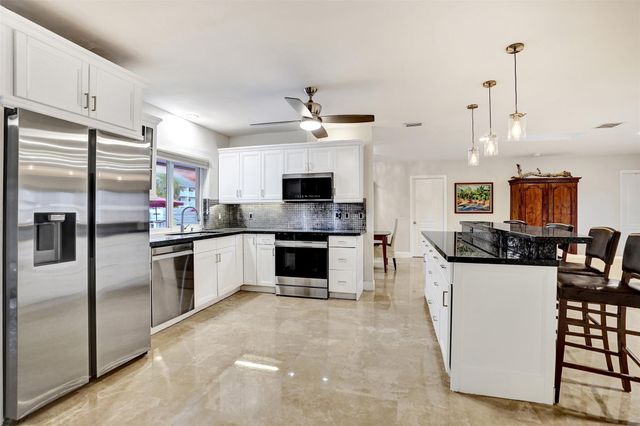 2805 NE 29th Street, Fort Lauderdale, FL 33306