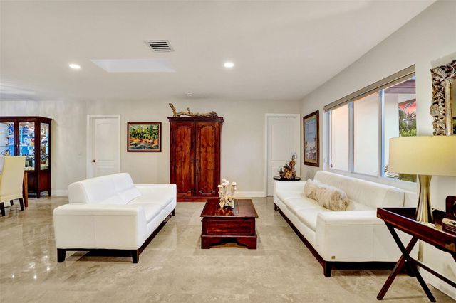 2805 NE 29th Street, Fort Lauderdale, FL 33306