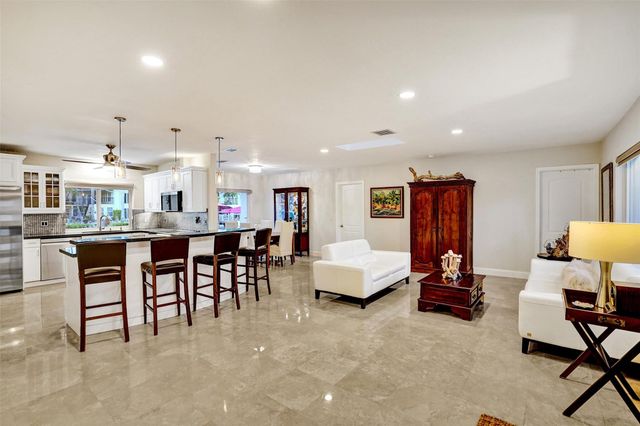 2805 NE 29th Street, Fort Lauderdale, FL 33306