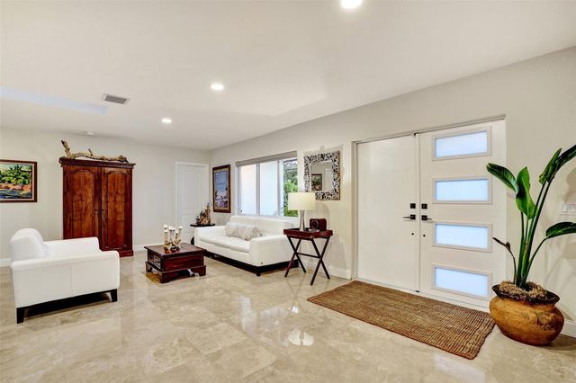 2805 NE 29th Street, Fort Lauderdale, FL 33306