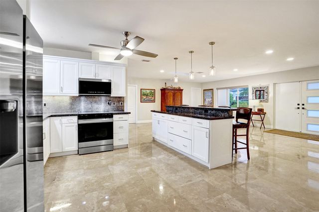 2805 NE 29th Street, Fort Lauderdale, FL 33306