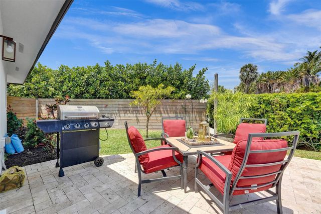 2805 NE 29th Street, Fort Lauderdale, FL 33306