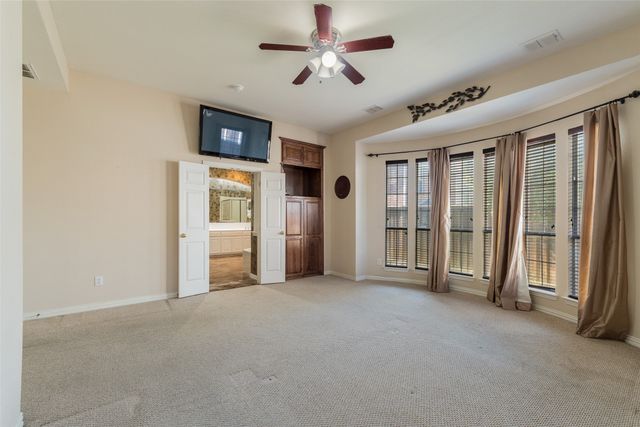3819 Winding Forest Drive, Grand Prairie, TX 75052