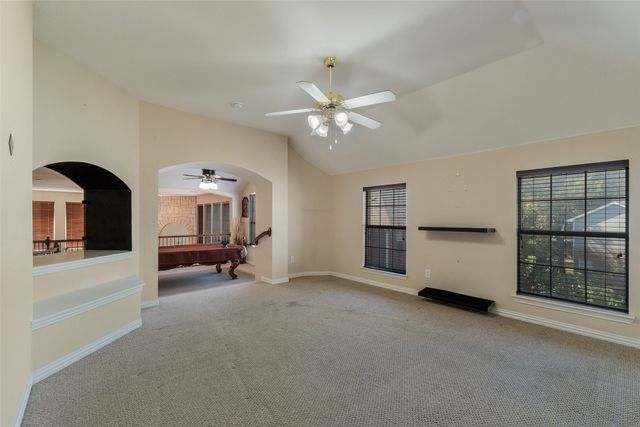 3819 Winding Forest Drive, Grand Prairie, TX 75052