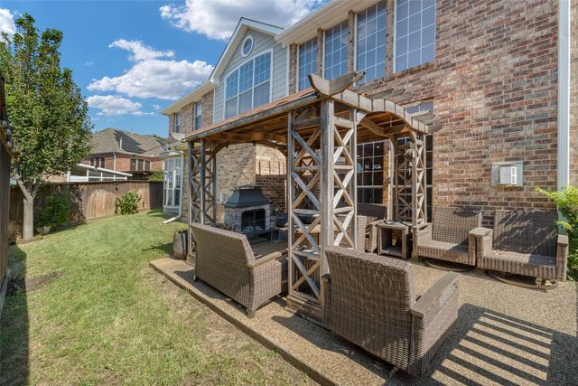 3819 Winding Forest Drive, Grand Prairie, TX 75052