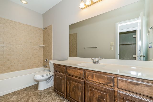 151 Charleston Lane, Fate, TX 75189