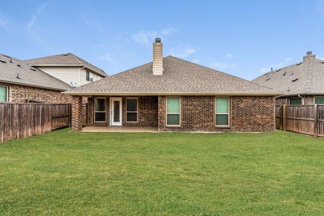 151 Charleston Lane, Fate, TX 75189