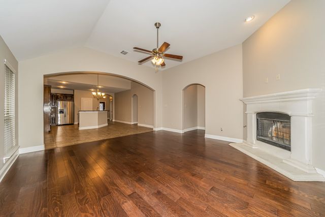 151 Charleston Lane, Fate, TX 75189