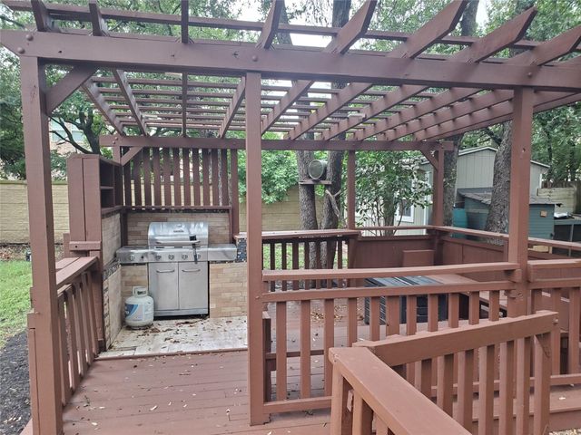 2305 E Riviera DR, Cedar Park, TX 78613