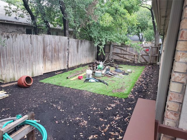 2305 E Riviera DR, Cedar Park, TX 78613