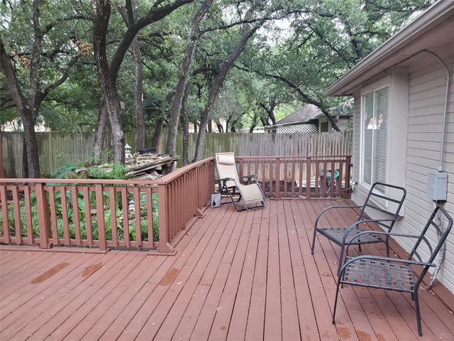 2305 E Riviera DR, Cedar Park, TX 78613