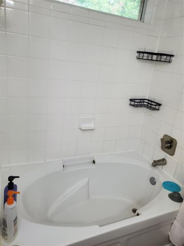 2305 E Riviera DR, Cedar Park, TX 78613