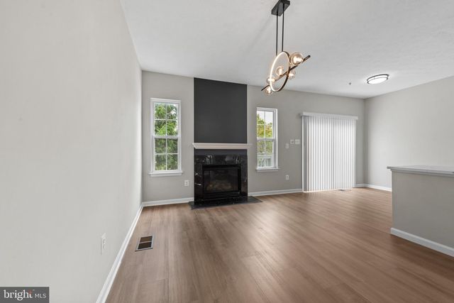 9661 BIGGS RD, Middle River, MD 21220