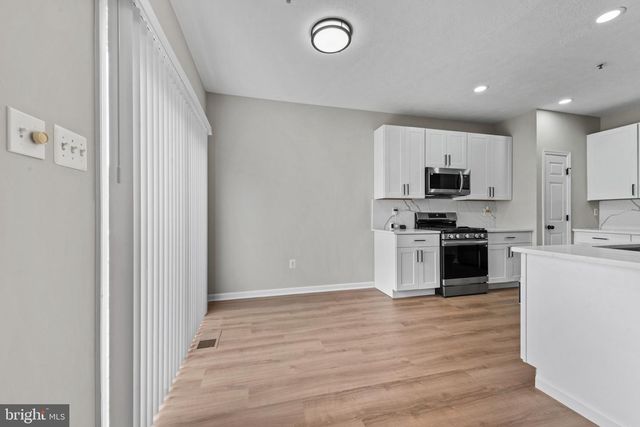 9661 BIGGS RD, Middle River, MD 21220