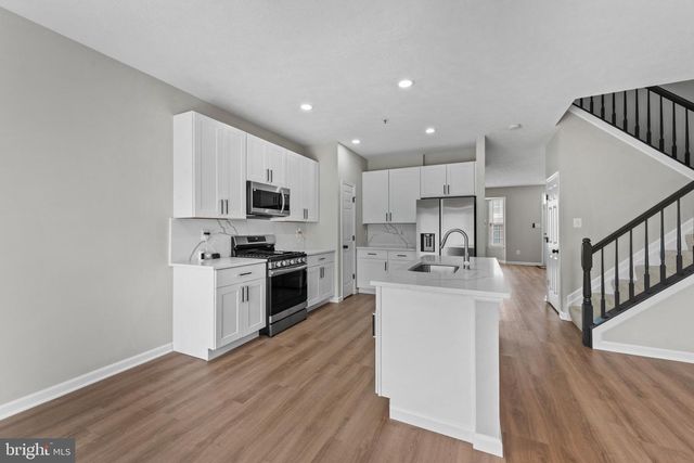 9661 BIGGS RD, Middle River, MD 21220
