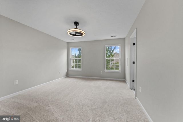 9661 BIGGS RD, Middle River, MD 21220