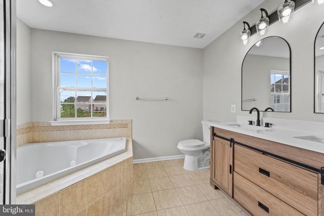 9661 BIGGS RD, Middle River, MD 21220
