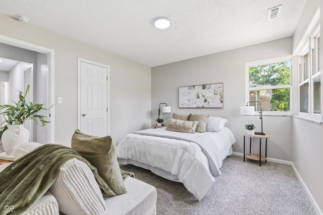 4004 E 42nd Street, Indianapolis, IN 46226