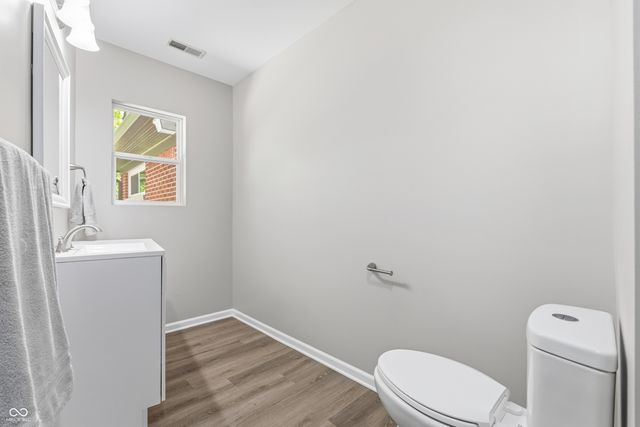 4004 E 42nd Street, Indianapolis, IN 46226