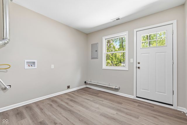 4004 E 42nd Street, Indianapolis, IN 46226