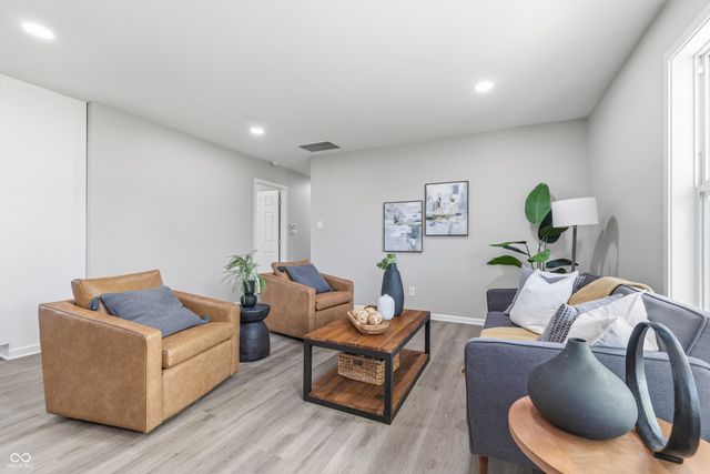 4004 E 42nd Street, Indianapolis, IN 46226