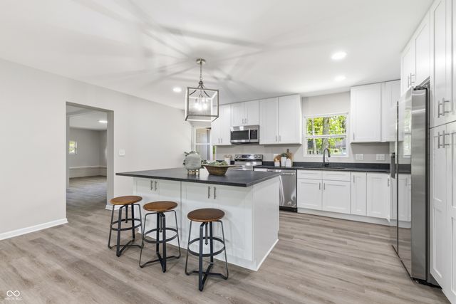 4004 E 42nd Street, Indianapolis, IN 46226