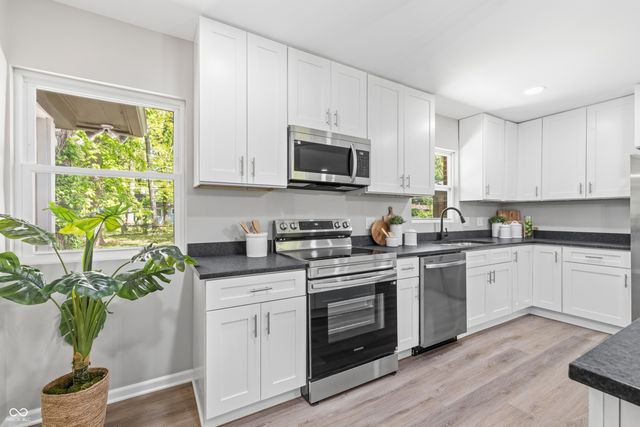 4004 E 42nd Street, Indianapolis, IN 46226