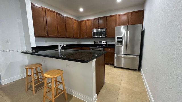 966 SW 147th Ave 2604, Pembroke Pines, FL 33027
