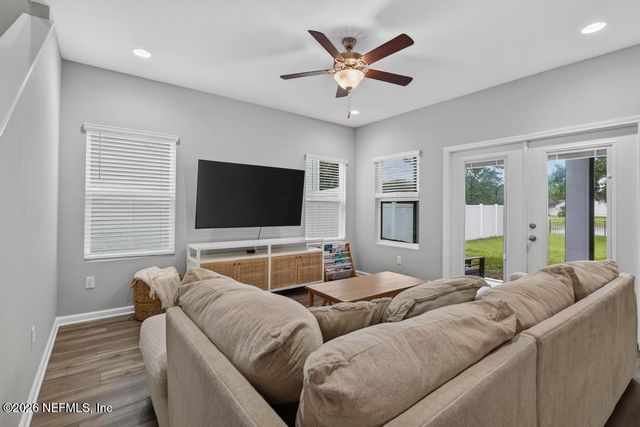 12184 HATHERDEN Court, Jacksonville, FL 32258