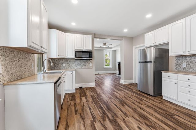 61 Dakota Avenue, Columbus, OH 43222