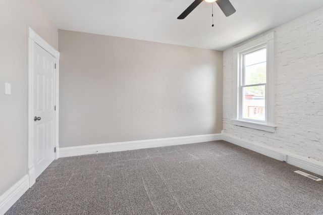 61 Dakota Avenue, Columbus, OH 43222