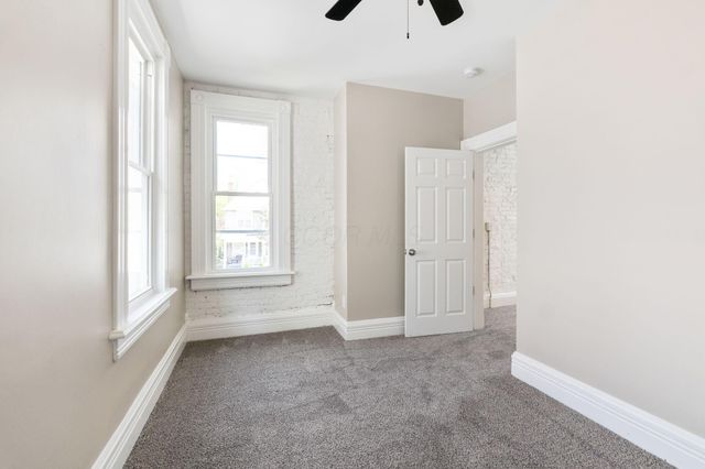 61 Dakota Avenue, Columbus, OH 43222