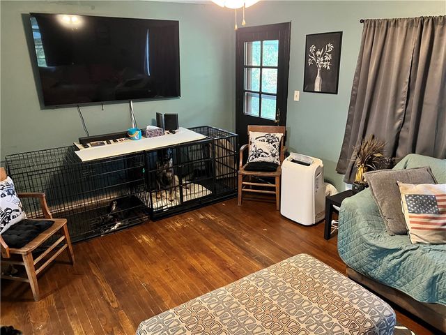 303 Leech Rd, Hempfield Twp, PA 16125