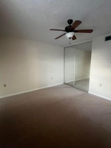 3540 Whitehall Drive 203, West Palm Beach, FL 33401