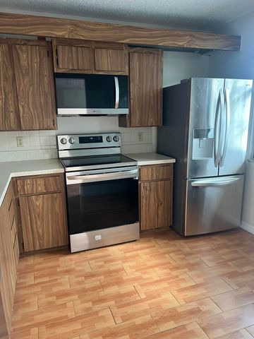 3540 Whitehall Drive 203, West Palm Beach, FL 33401