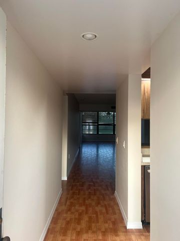 3540 Whitehall Drive 203, West Palm Beach, FL 33401