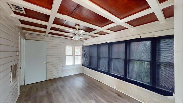 1329 10TH AVENUE S, St Petersburg, FL 33705