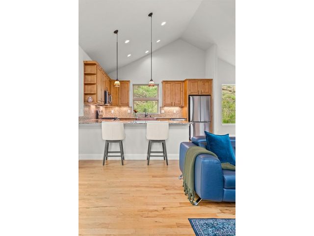 32311 Lodgepole Dr, Evergreen, CO 80439