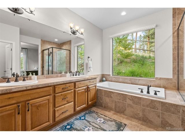 32311 Lodgepole Dr, Evergreen, CO 80439