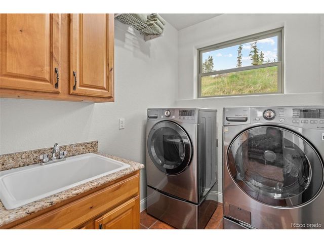 32311 Lodgepole Dr, Evergreen, CO 80439