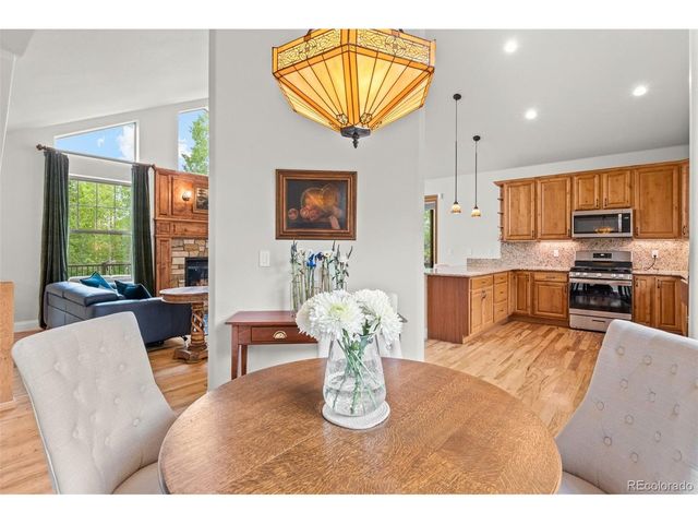 32311 Lodgepole Dr, Evergreen, CO 80439