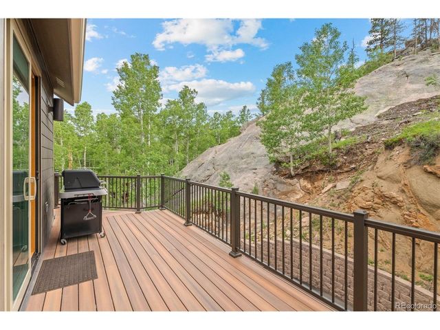 32311 Lodgepole Dr, Evergreen, CO 80439