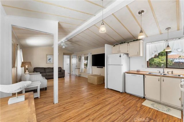 40701 Rancho Vista Spc 294, Palmdale, CA 93551