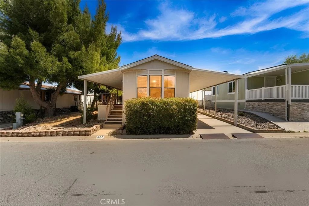 40701 Rancho Vista Spc 294, Palmdale, CA 93551
