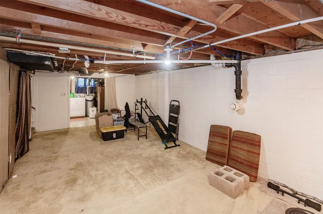 4080 SE 15th Court, Des Moines, IA 50320