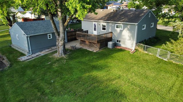 4080 SE 15th Court, Des Moines, IA 50320