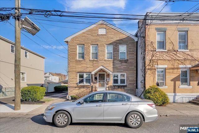 10 Irving Place, Garfield, NJ 07026