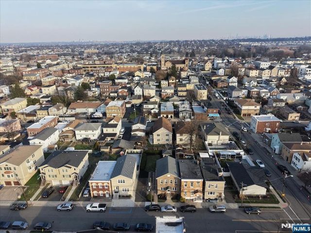 10 Irving Place, Garfield, NJ 07026