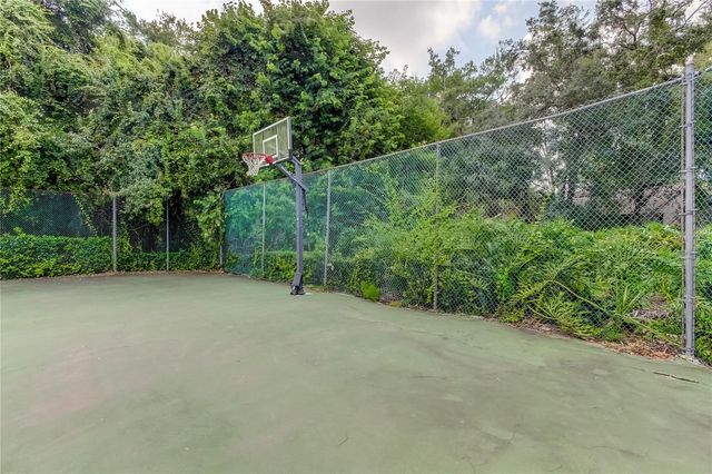 2909 FIG COURT, Palm Harbor, FL 34684