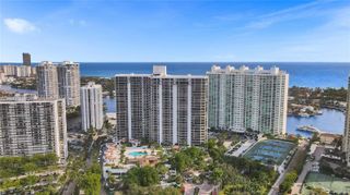 20281 E Country Club Drive 407, Aventura, FL 33180